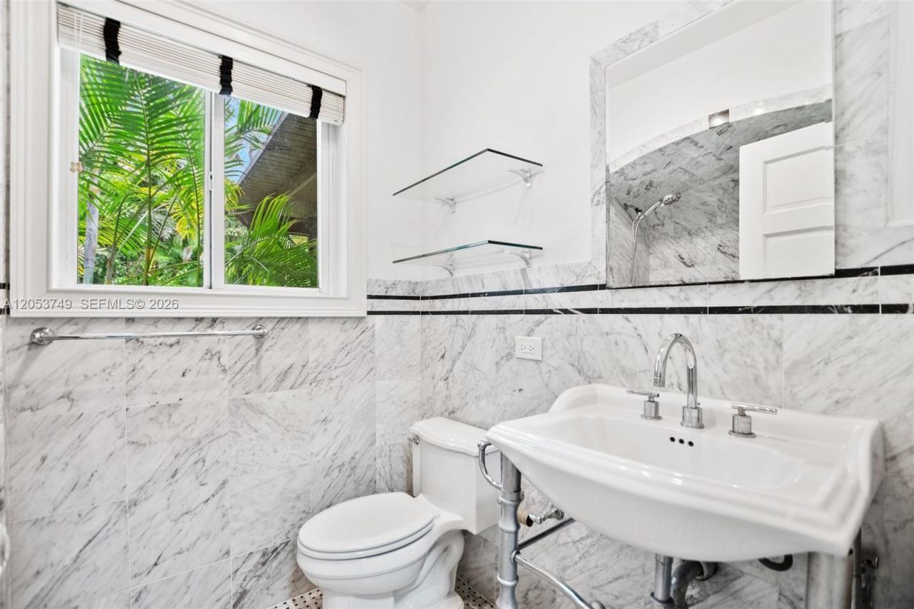 1808 Granada Blvd , Coral Gables, FL 33134 Photo