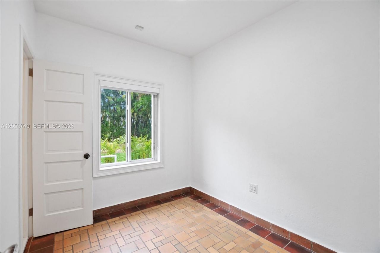 1808 Granada Blvd , Coral Gables, FL 33134 Photo