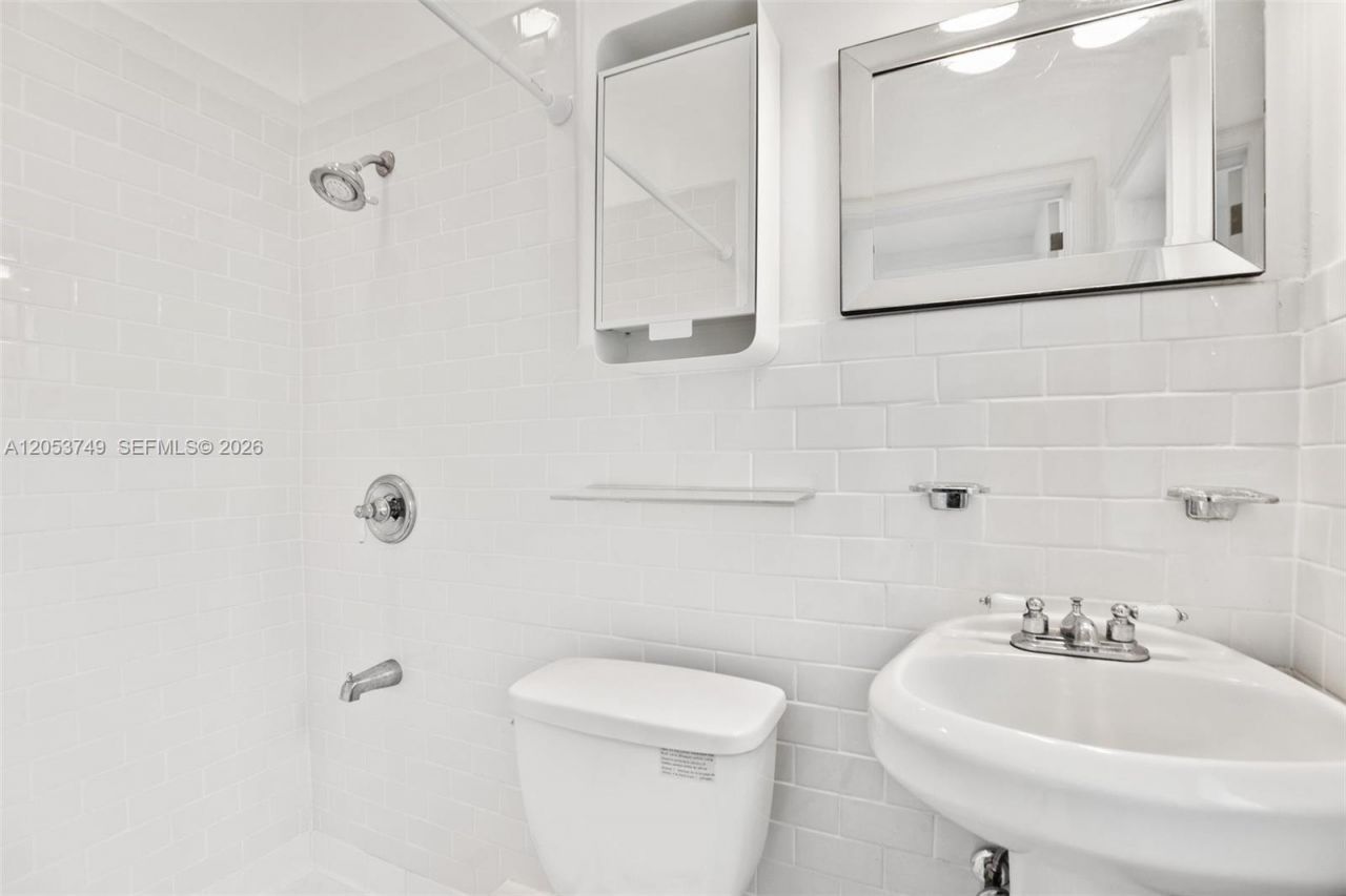 1808 Granada Blvd , Coral Gables, FL 33134 Photo