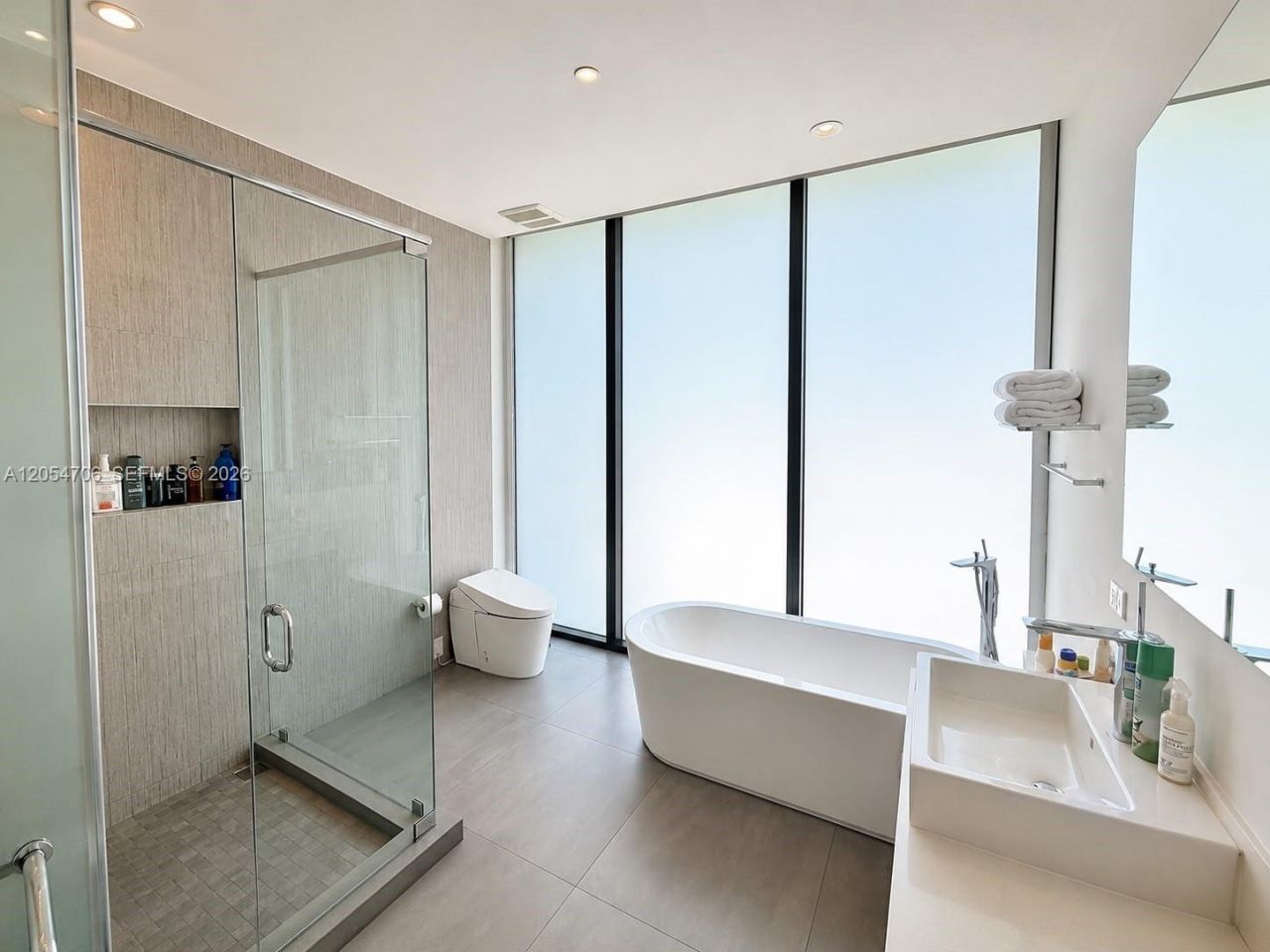 101 Sunrise Dr , Unit A-201, Key Biscayne, FL 33149 Photo