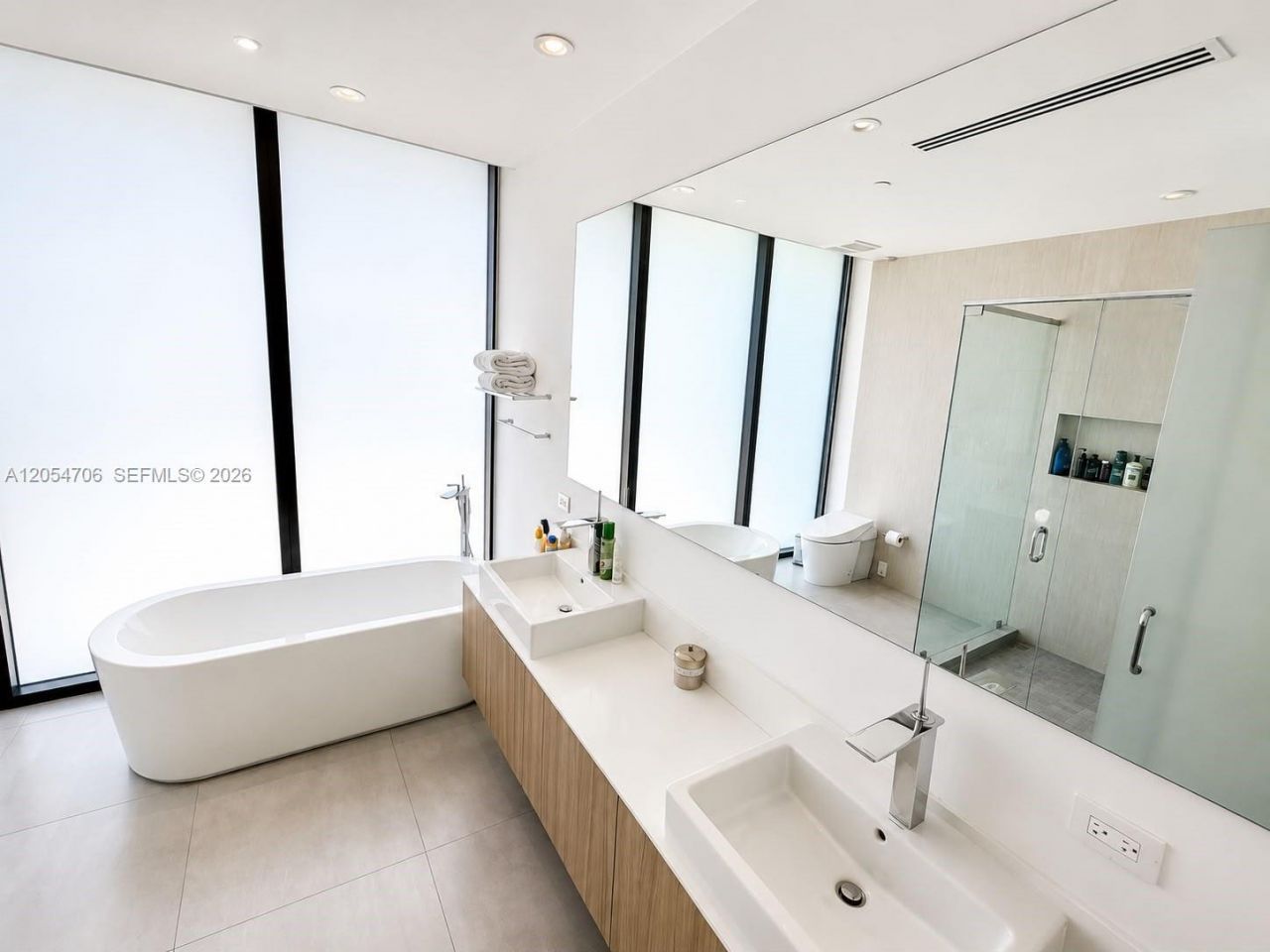 101 Sunrise Dr , Unit A-201, Key Biscayne, FL 33149 Photo