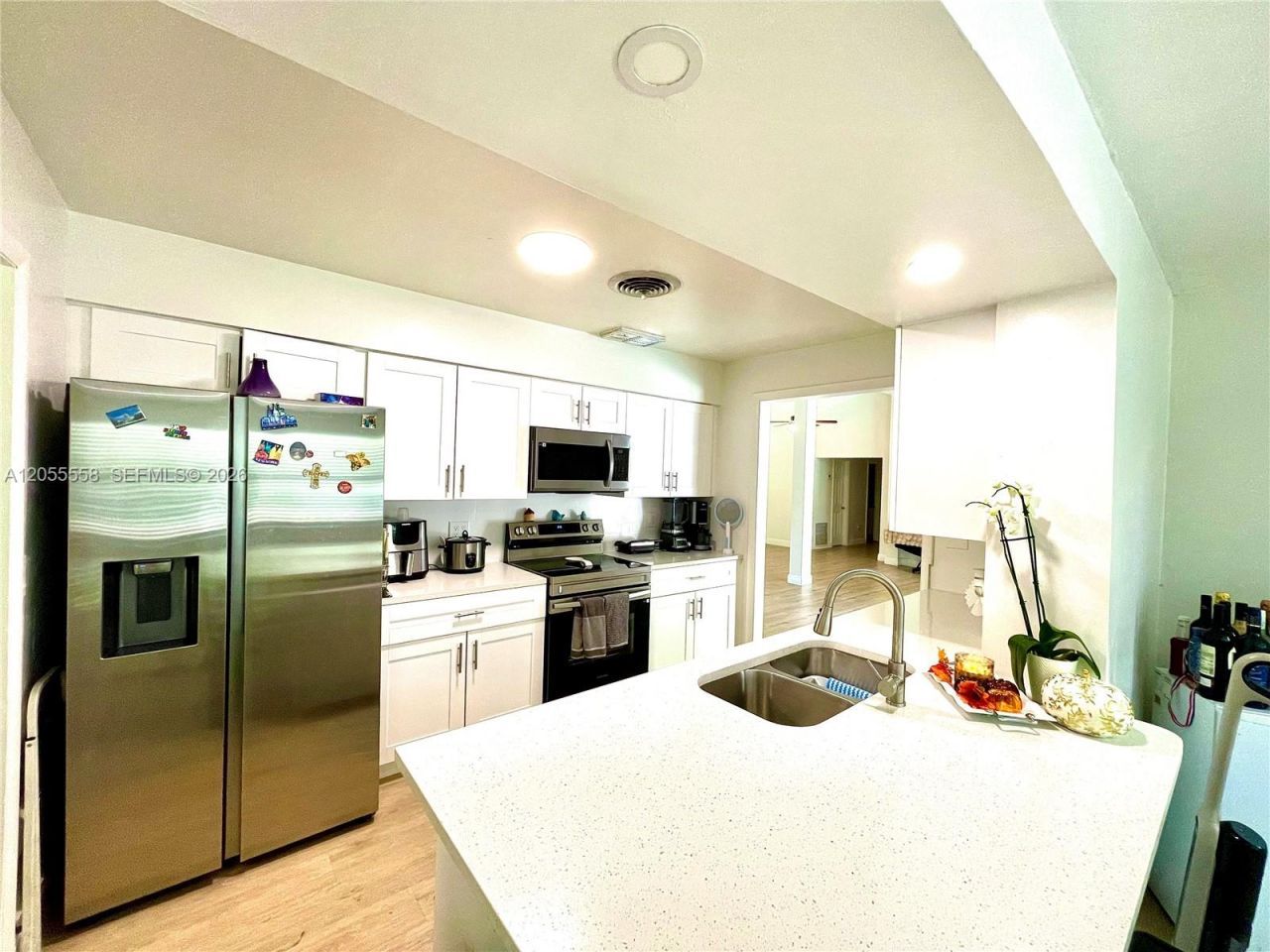 15831 Palmetto Club Dr, Miami, FL 33157 Photo