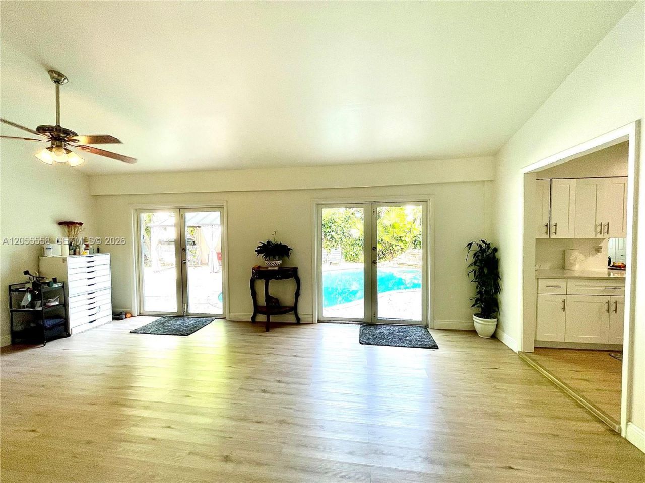 15831 Palmetto Club Dr, Miami, FL 33157 Photo