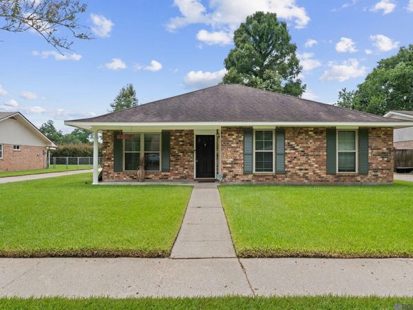 1342 Knollhaven Dr, Baton Rouge, LA 70810