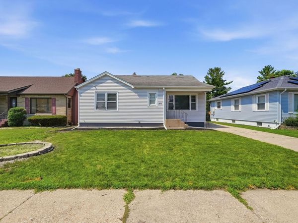 2642 RIDGE Road , Lansing, IL 60438