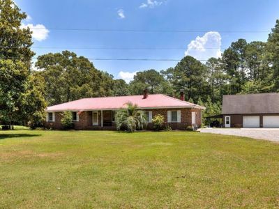 138 Heatleys End Road, Santee, SC 29142