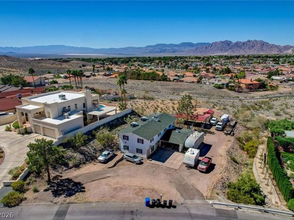 1424 Pueblo Drive, Boulder City, NV 89005