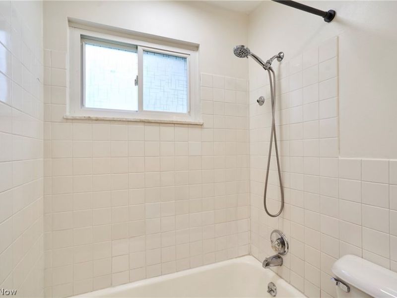 1500 Marlowe Avenue, Akron, OH 44313 Photo 12