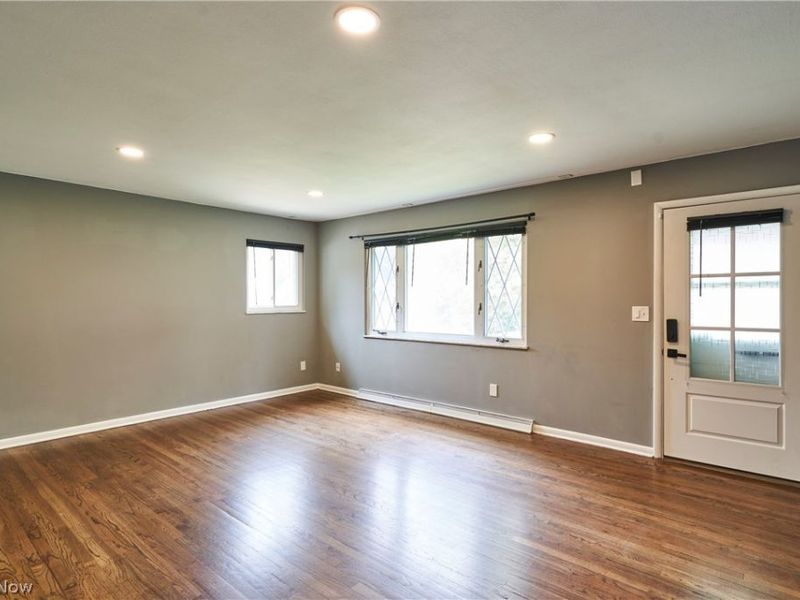 1500 Marlowe Avenue, Akron, OH 44313 Photo 2