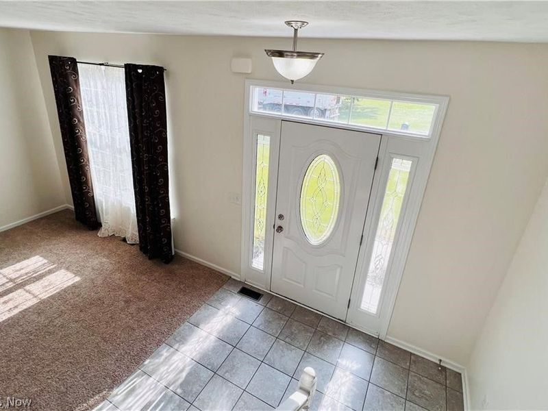 10422 Florida Street, Aurora, OH 44202 Photo 2