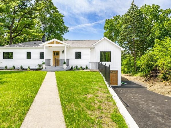 N1189 Tombeau ROAD, Genoa City, WI 53128