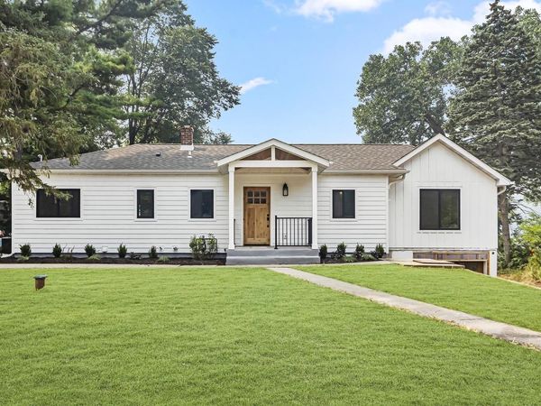 N1189 Tombeau ROAD, Genoa City, WI 53128