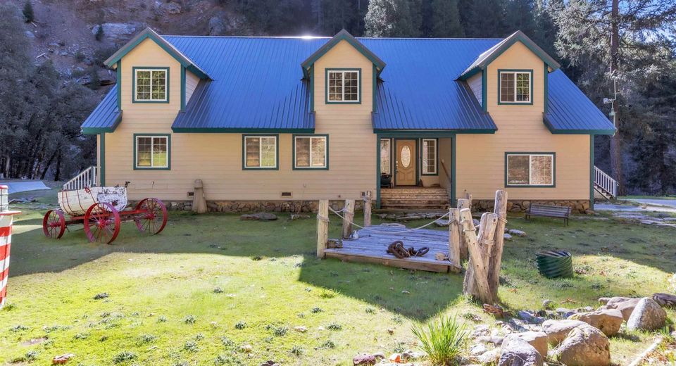 280 Gold Bluff Road, Downieville, CA 00000 Photo