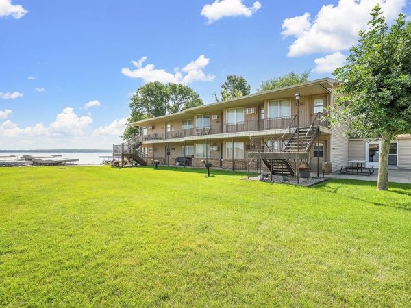 19756 Hwy 86, Unit #221, Wahpeton, IA 51351