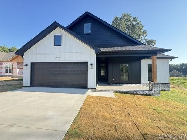 3105 Lynn Drive , Paragould, AR 72450