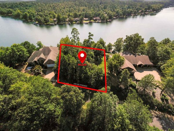 7 Oliete Lane , Hot Springs Village, AR 71909