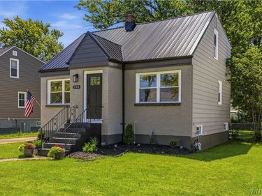298 Lowell Road , Buffalo, NY 14217
