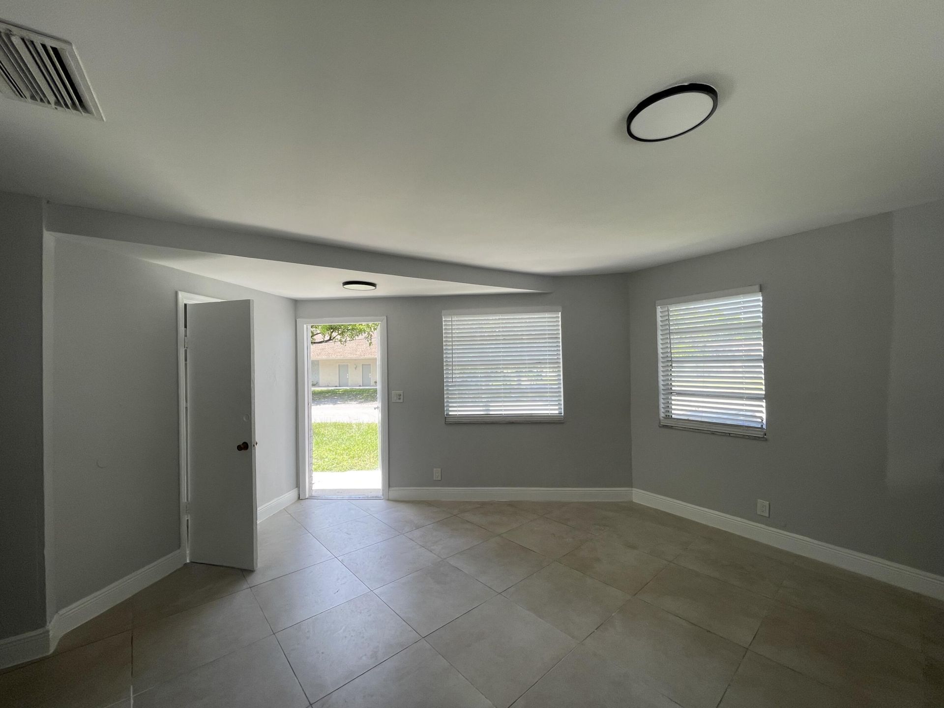 921 SW 10th Drive, Unit 3, Pompano Beach, FL 33060 Photo
