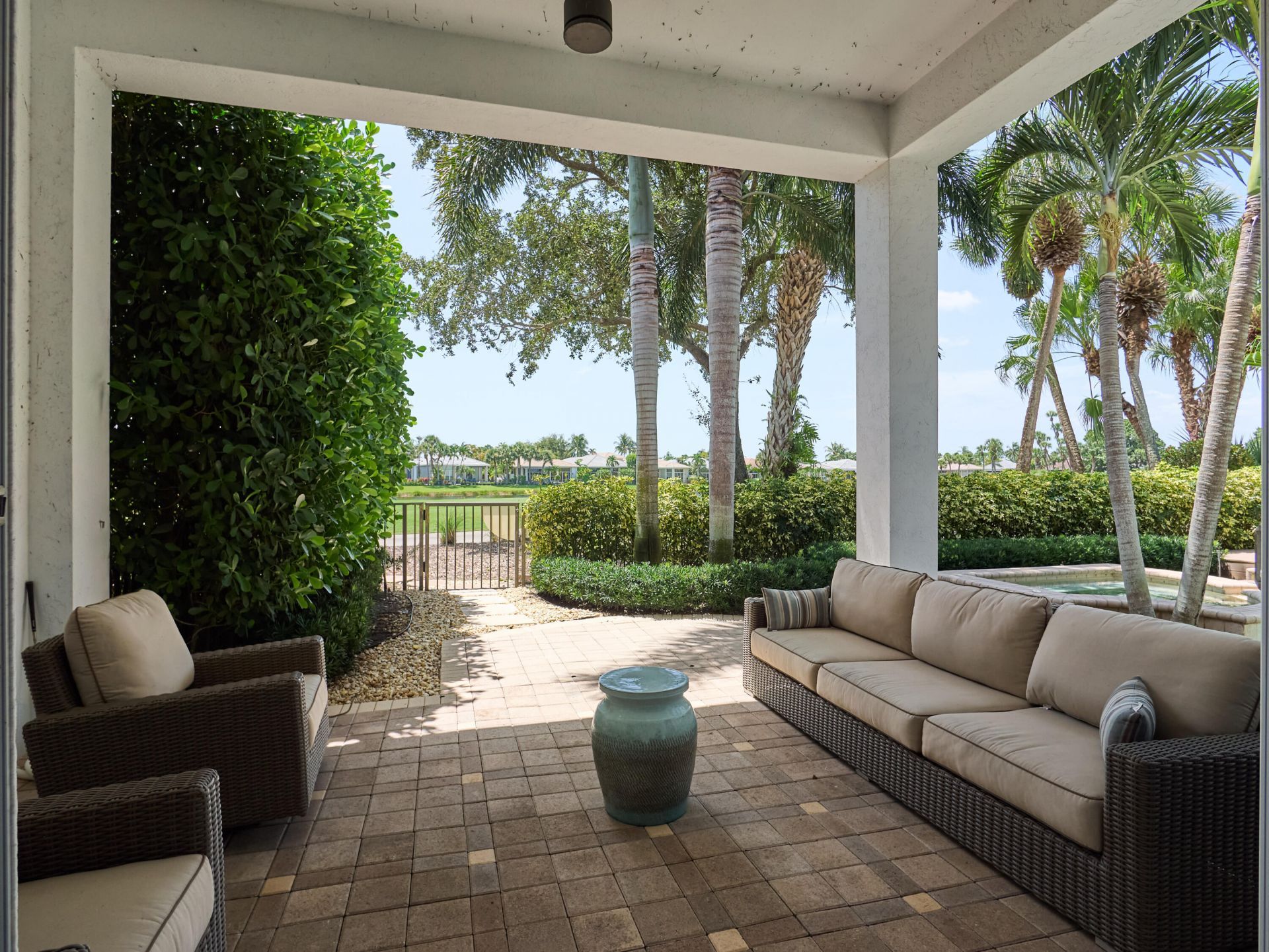 122 Via Paradisio, Palm Beach Gardens, FL 33418 Photo