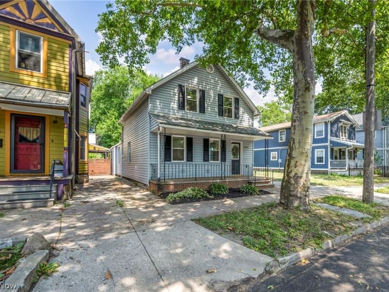 3210 Monroe Avenue, Cleveland, OH 44113 Photo 1