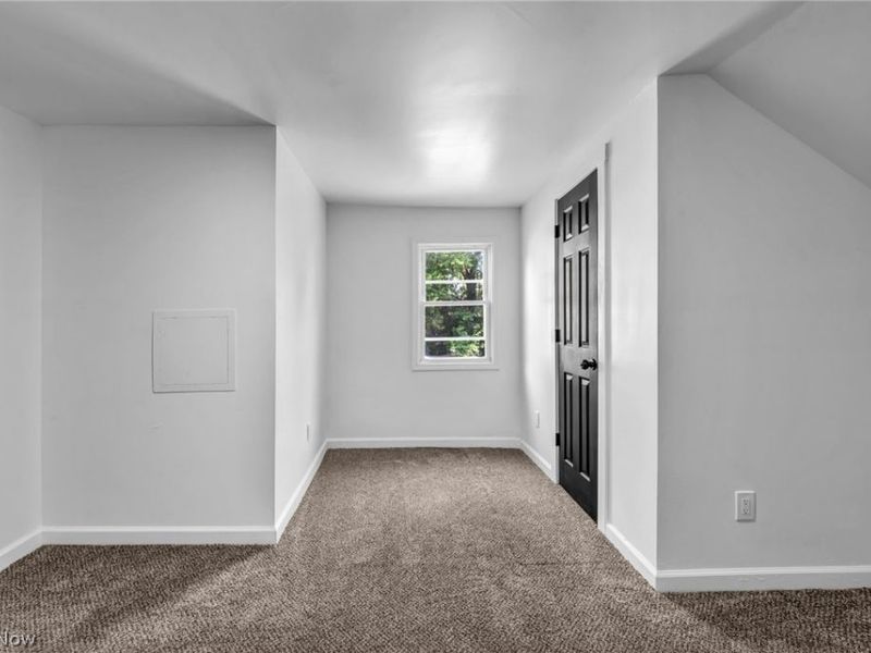 3210 Monroe Avenue, Cleveland, OH 44113 Photo 25