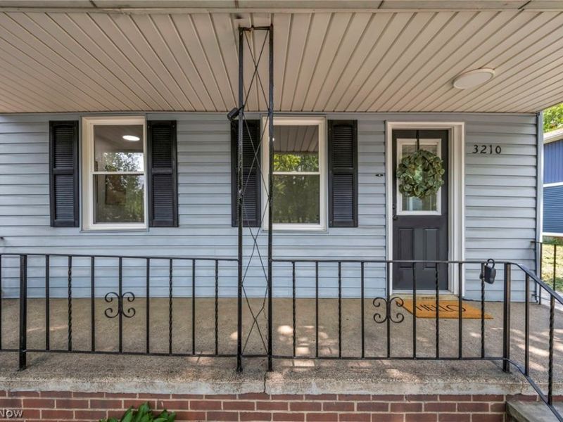 3210 Monroe Avenue, Cleveland, OH 44113 Photo 5