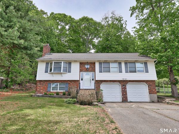 58 Oak Hollow , Waterbury, CT 06708
