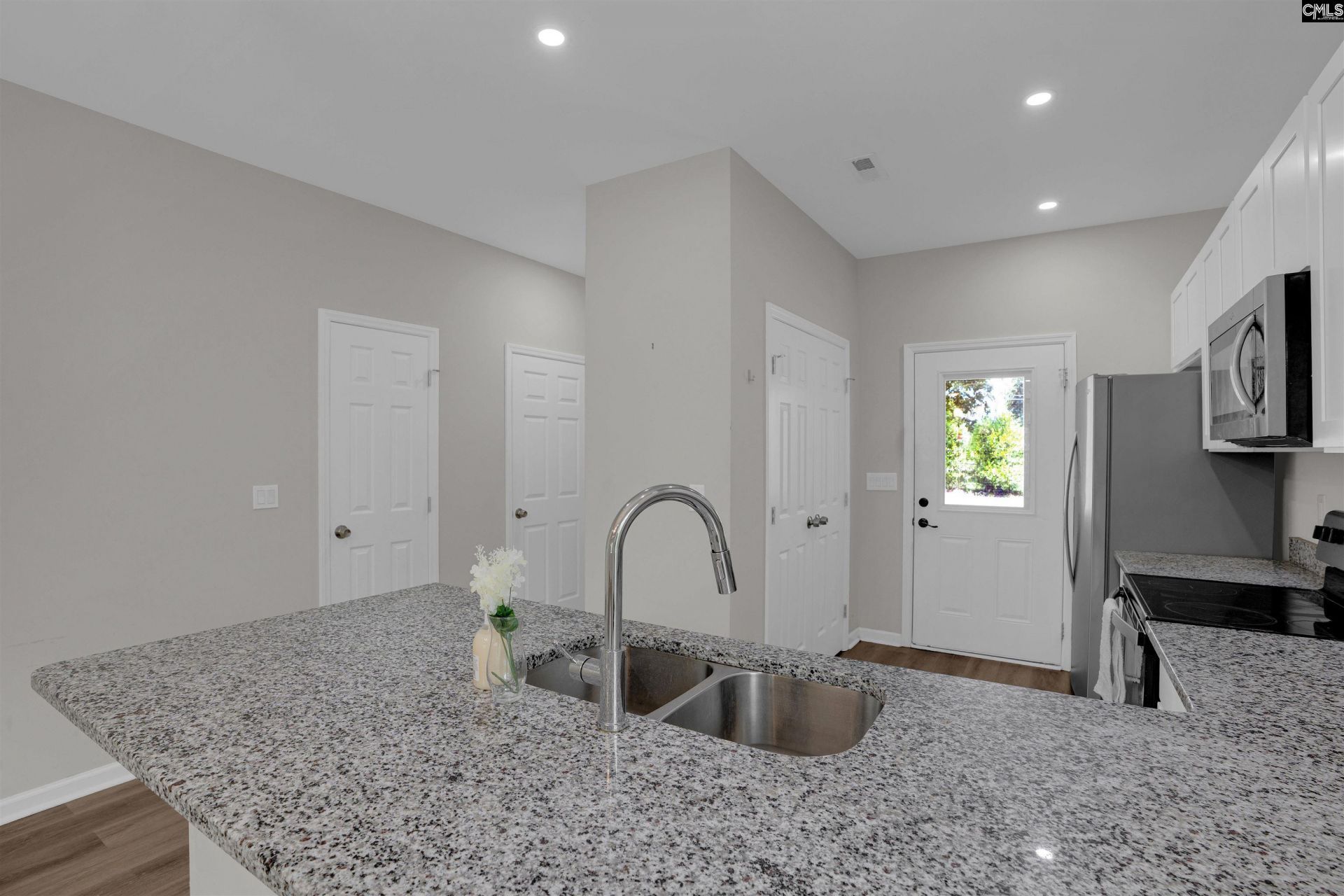 1544 Cody Street  Photo 10