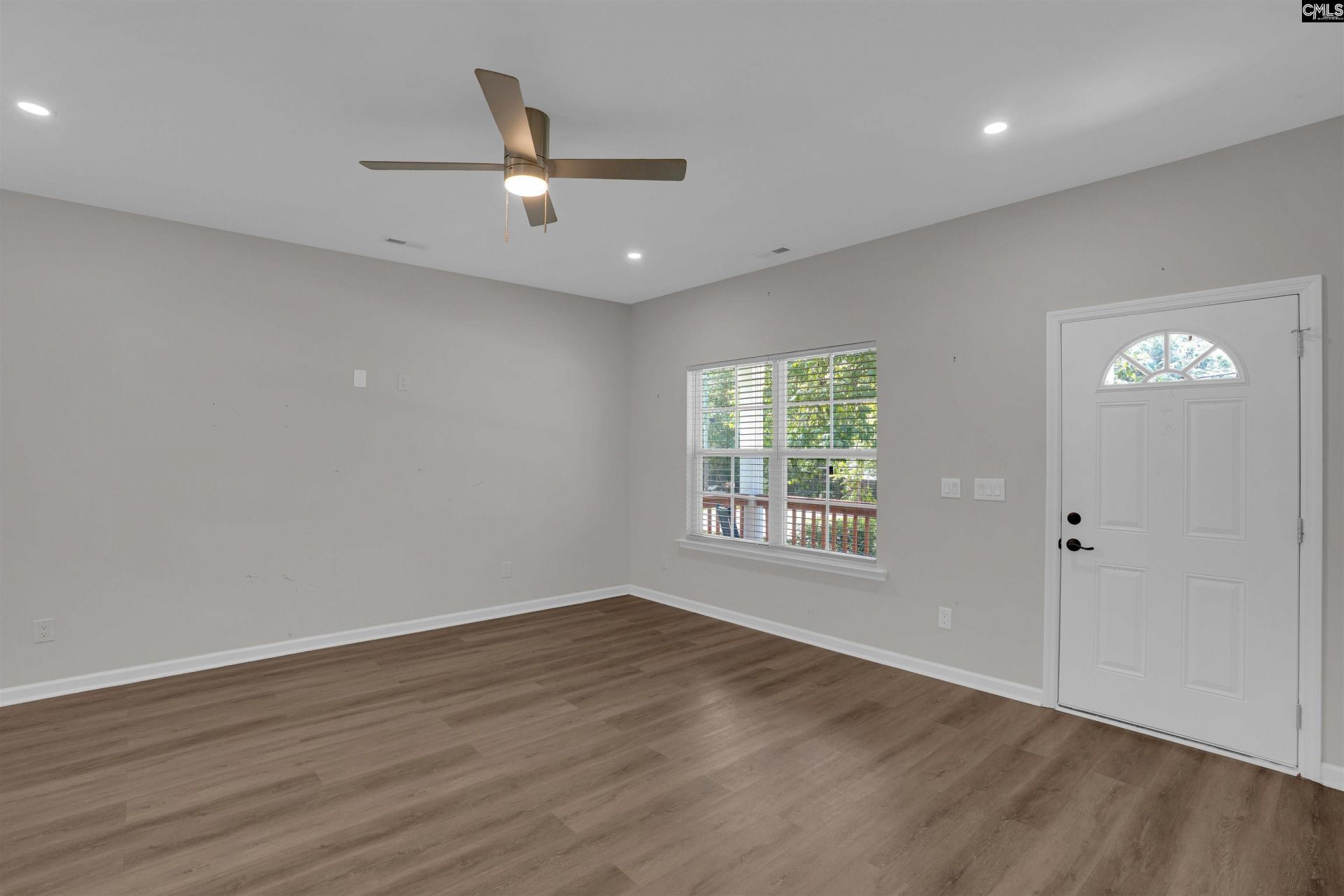 1544 Cody Street  Photo 7