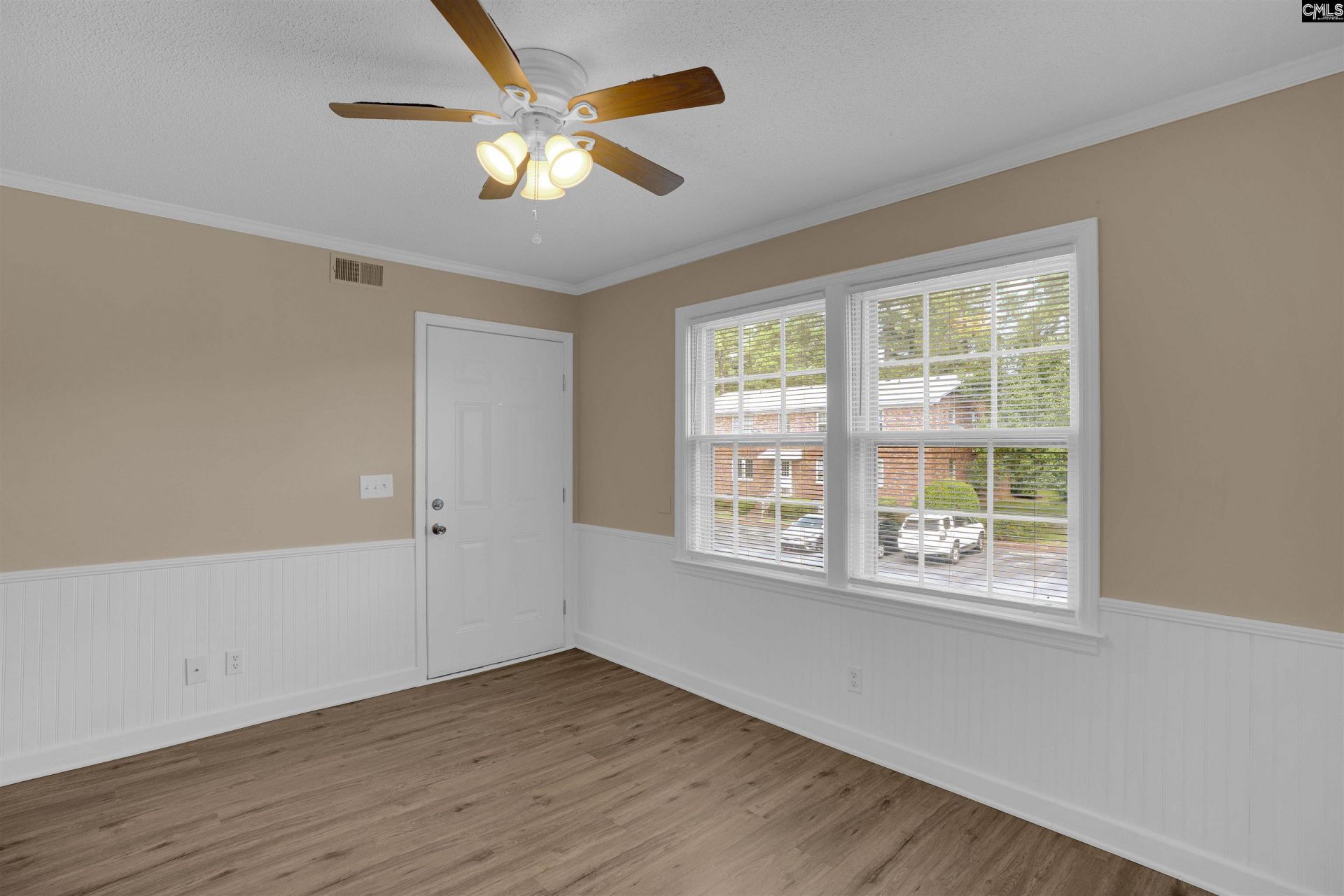 3907 Forest Drive  Photo 7