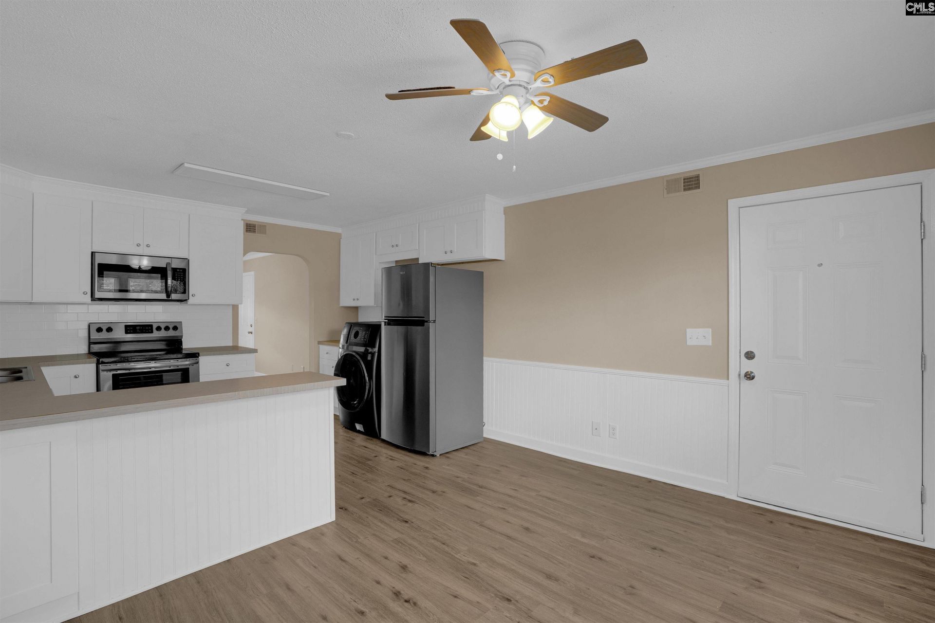 3907 Forest Drive  Photo 8