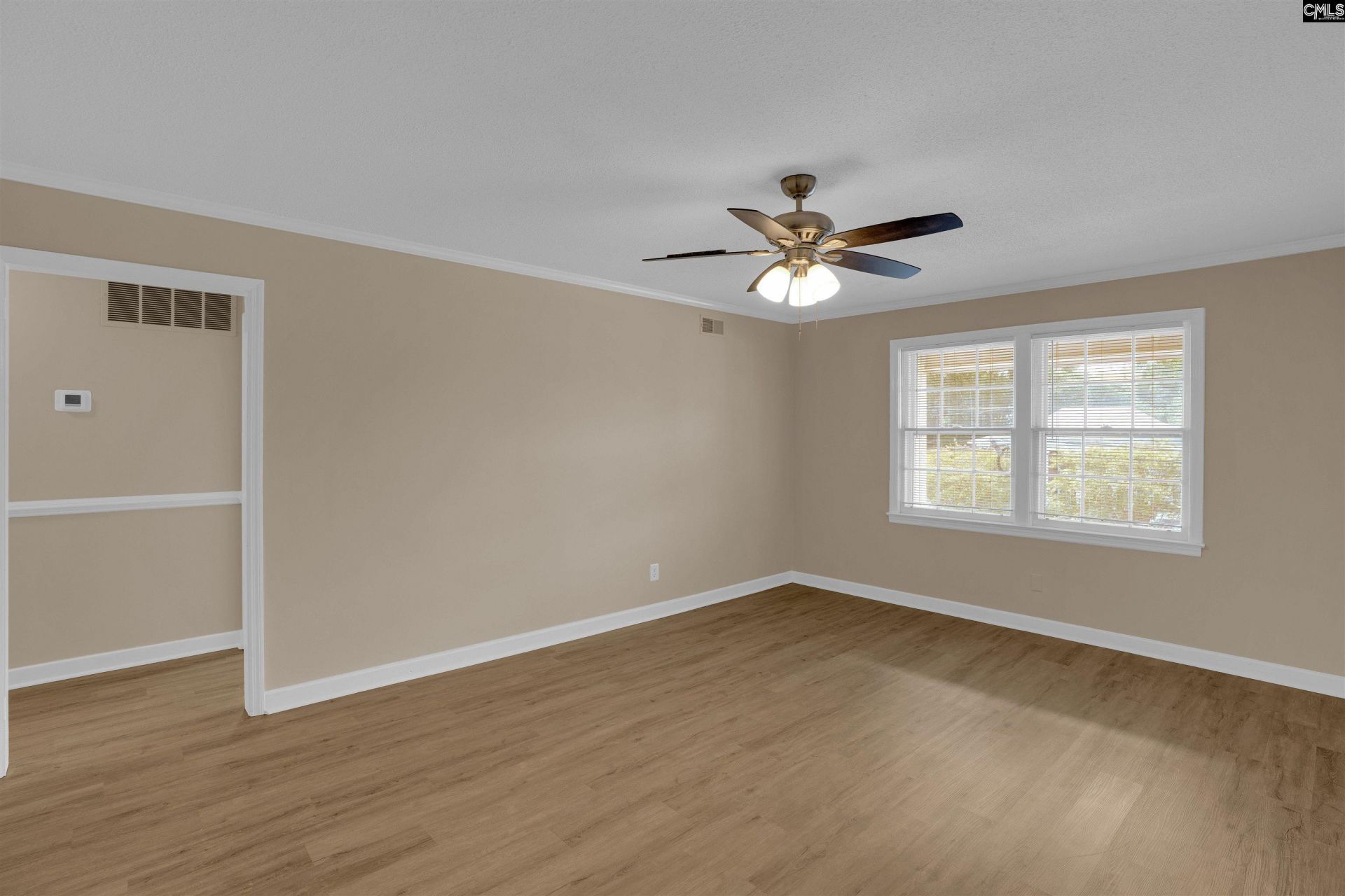 3907 Forest Drive  Photo 13
