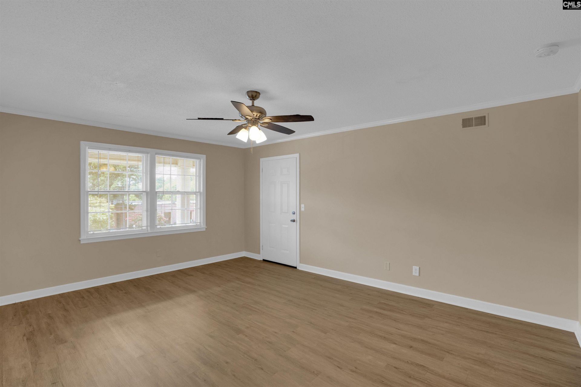 3907 Forest Drive  Photo 14