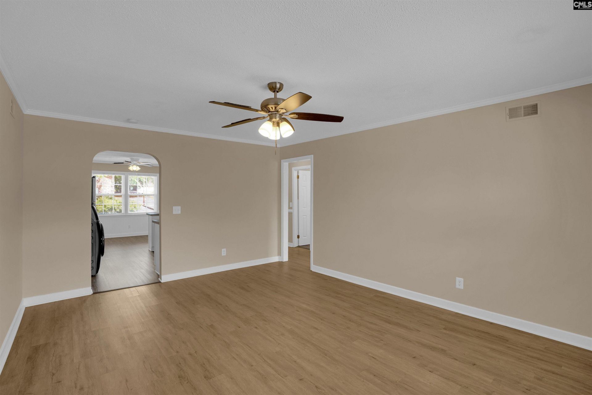 3907 Forest Drive  Photo 16