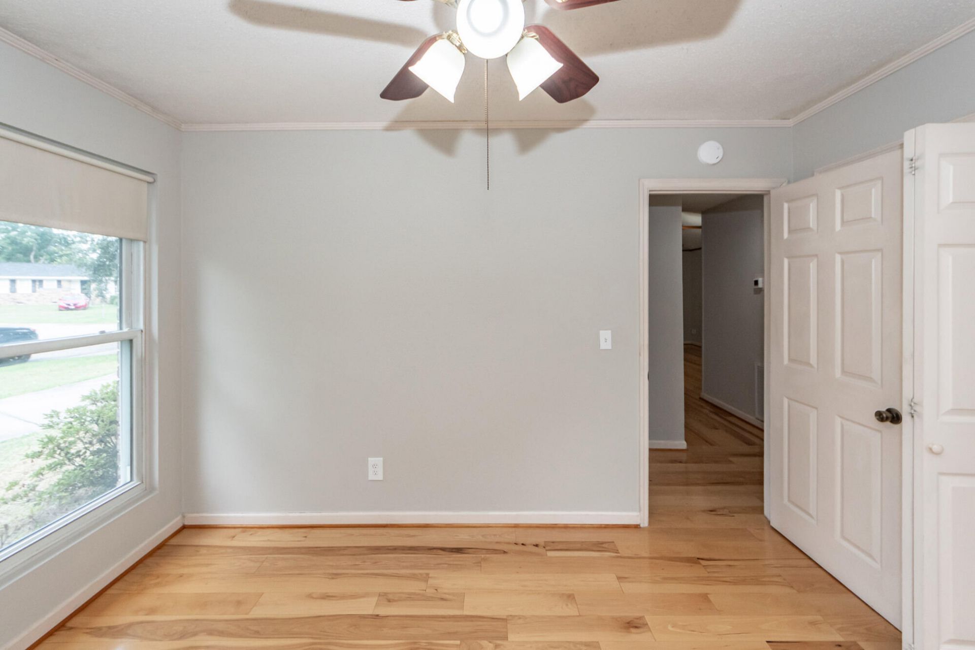 114 Winston Way Photo 18
