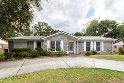 114 Winston Way photo 4
