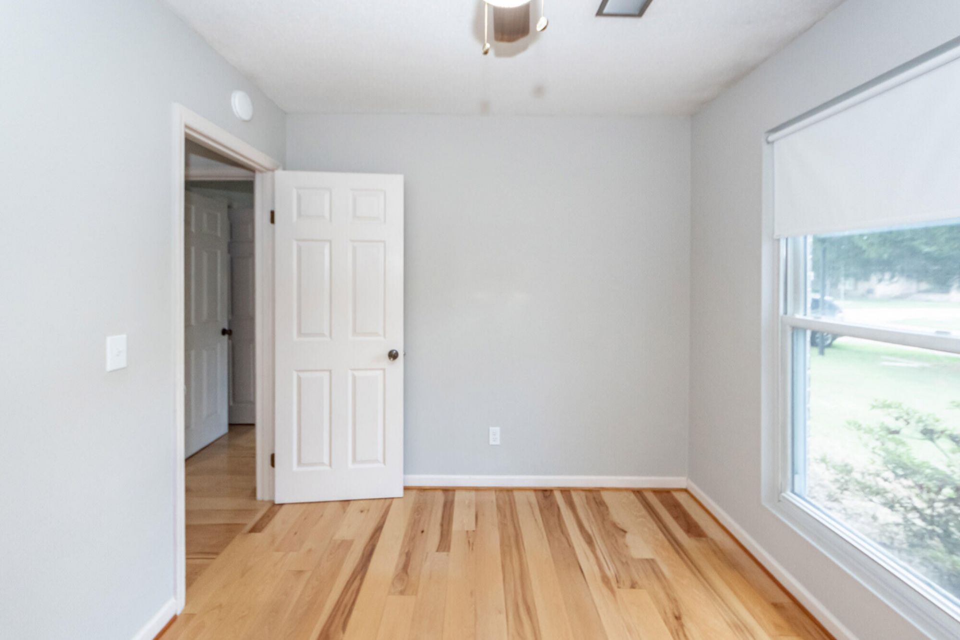 114 Winston Way Photo 22
