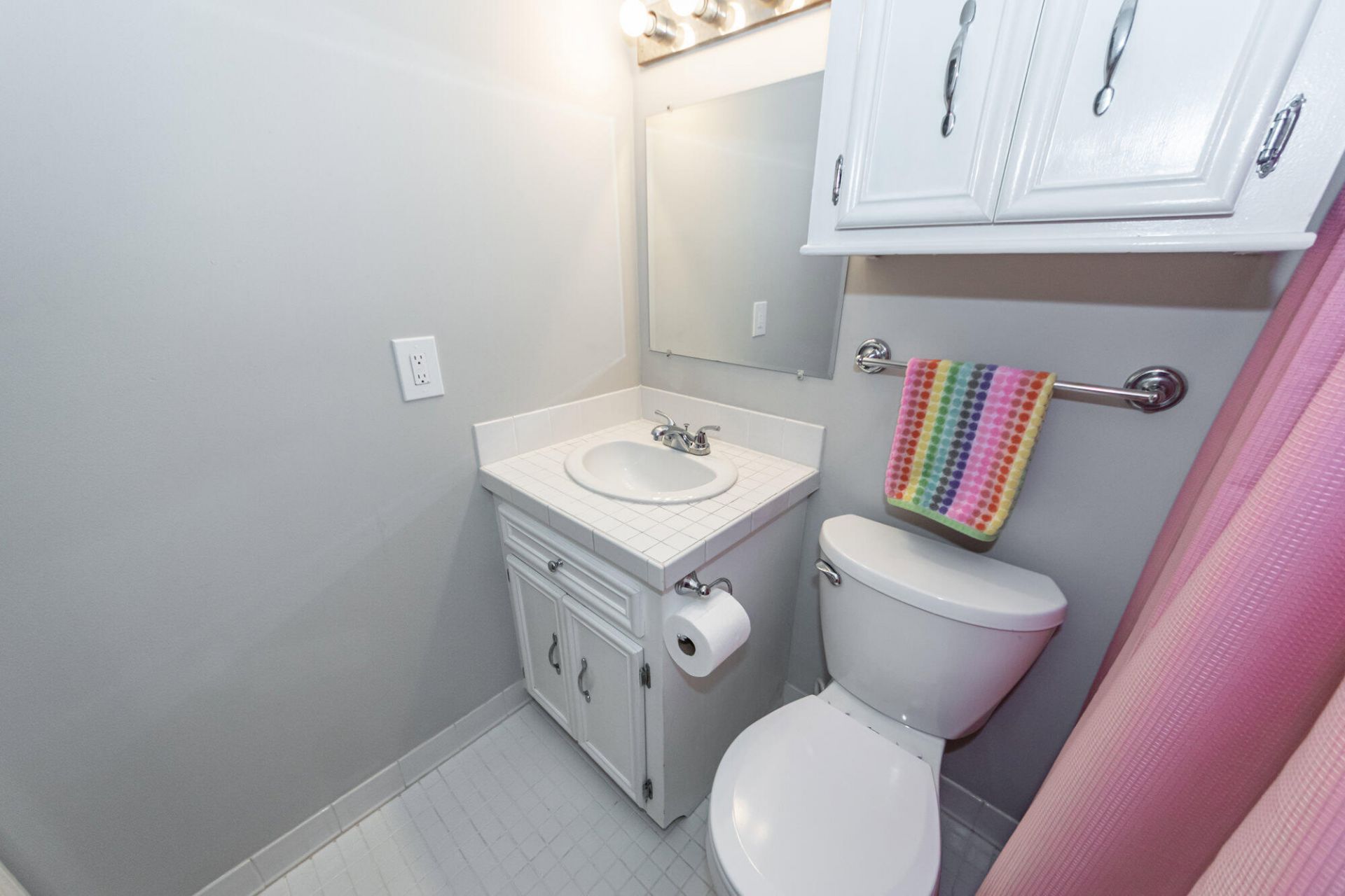 114 Winston Way Photo 34