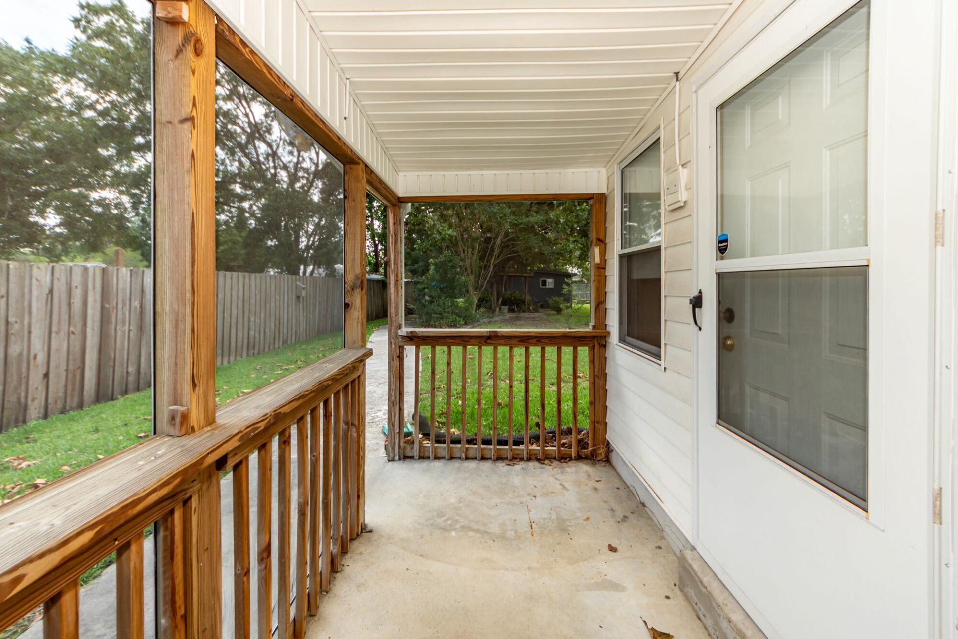 114 Winston Way Photo 45