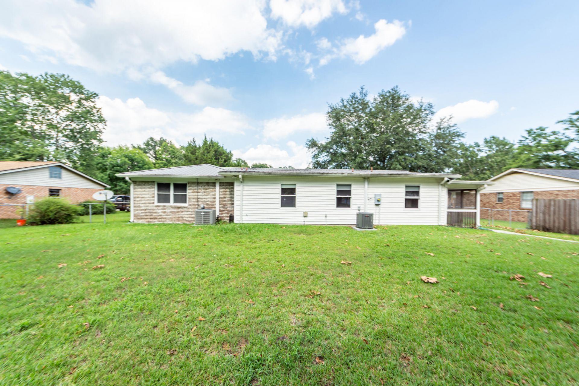 114 Winston Way Photo 55