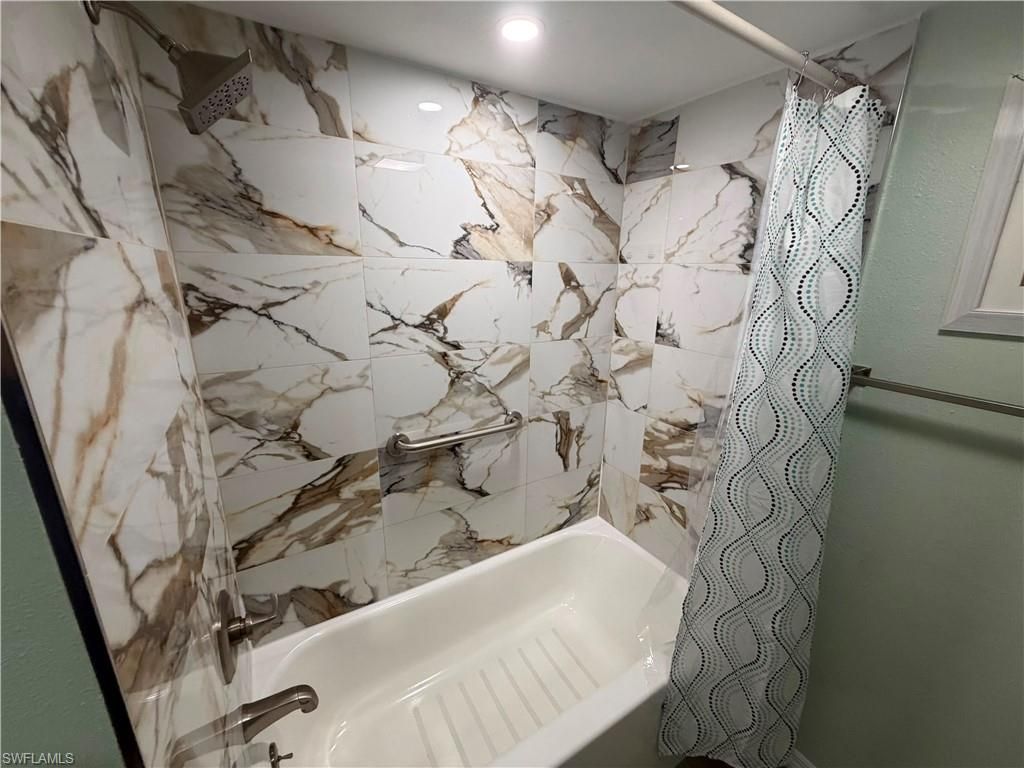 5556 Malt Dr , Unit 3, Fort Myers, FL 33907 Photo