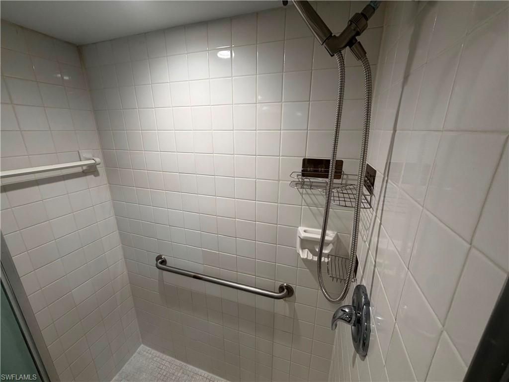 5556 Malt Dr , Unit 3, Fort Myers, FL 33907 Photo