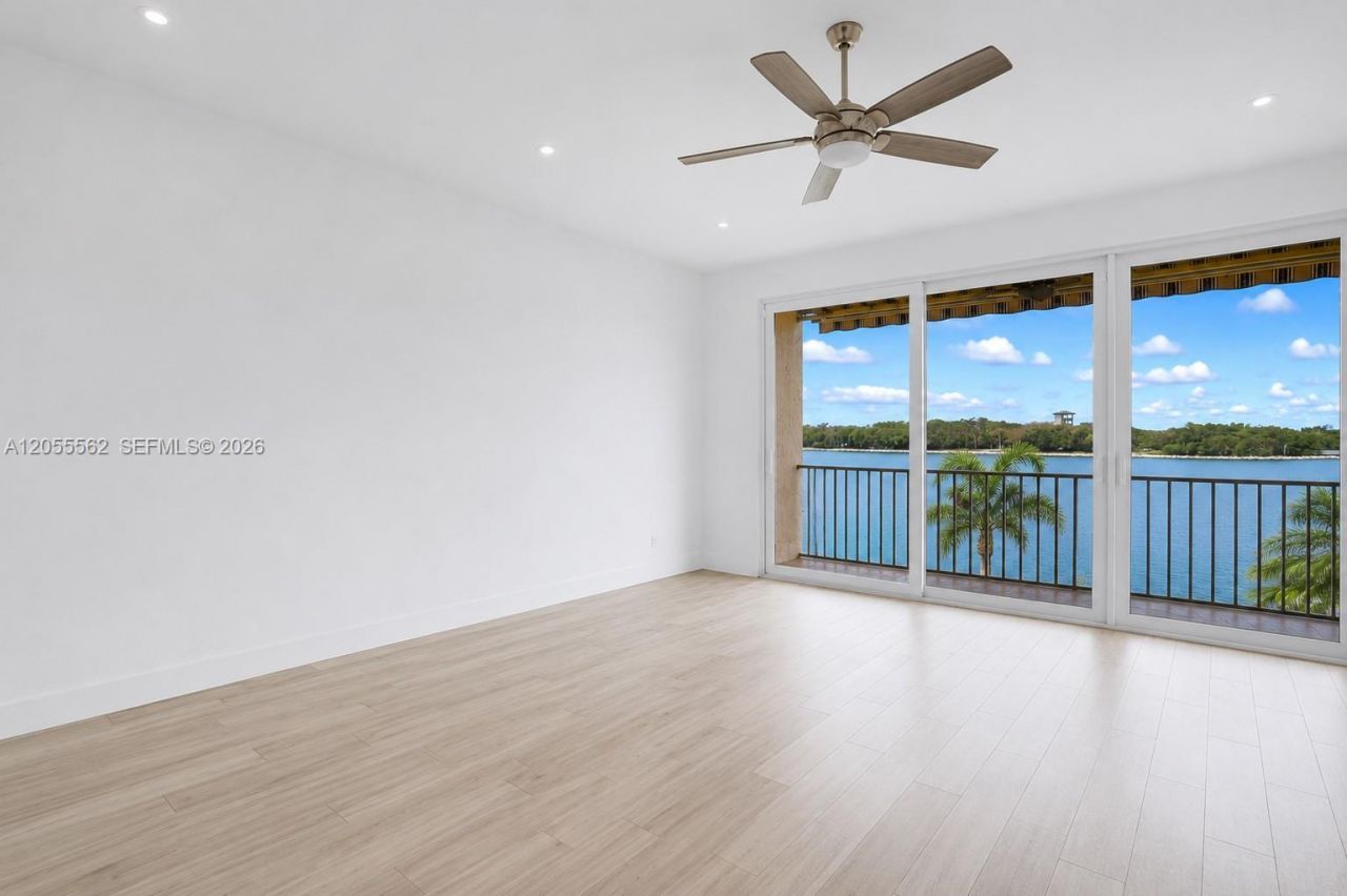 4234 N Ocean Dr , Hollywood, FL 33019 Photo