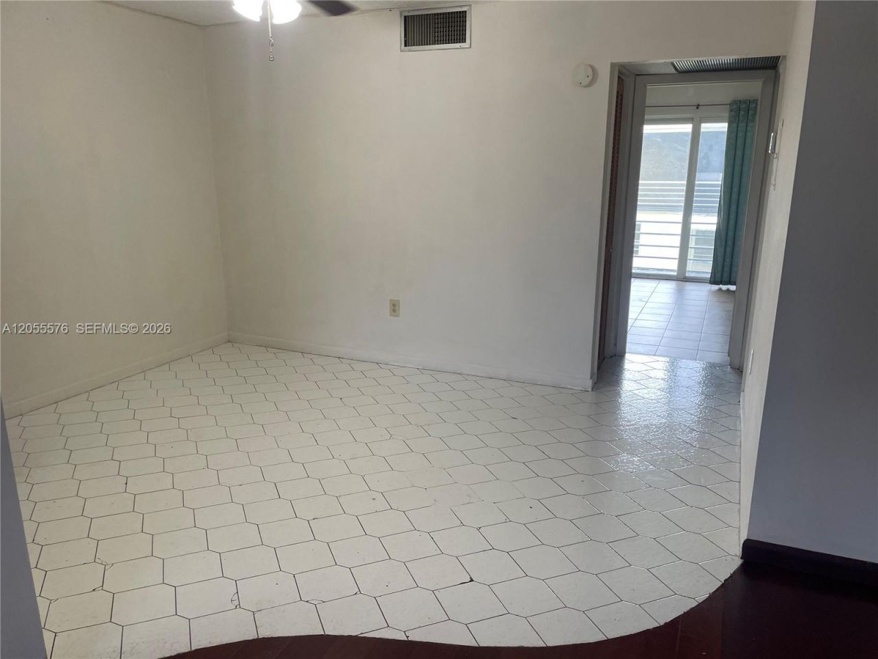 130 NE 202nd Ter , Unit S31, Miami Gardens, FL 33179 Photo