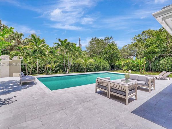 1581 NE 131 Rd, North Miami, FL 33161