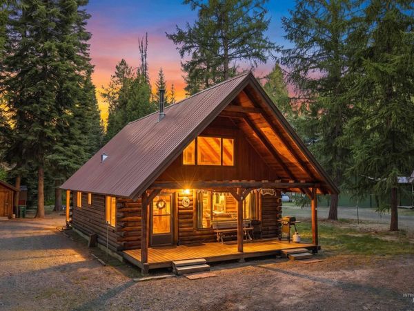 12806 Hereford Rd, Donnelly, ID 83615
