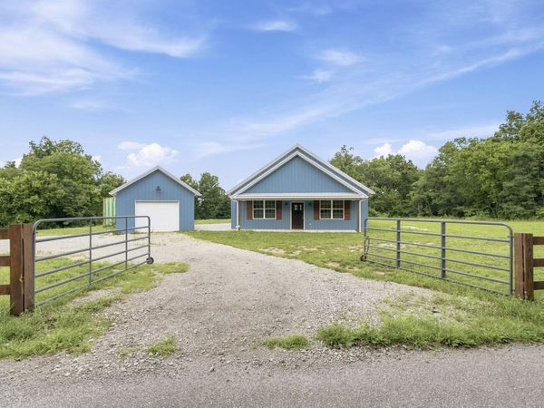1210 Mountain Island Road, Corinth, KY 41010
