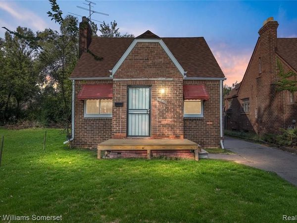 15431 Cruse Street, Detroit, MI 48227