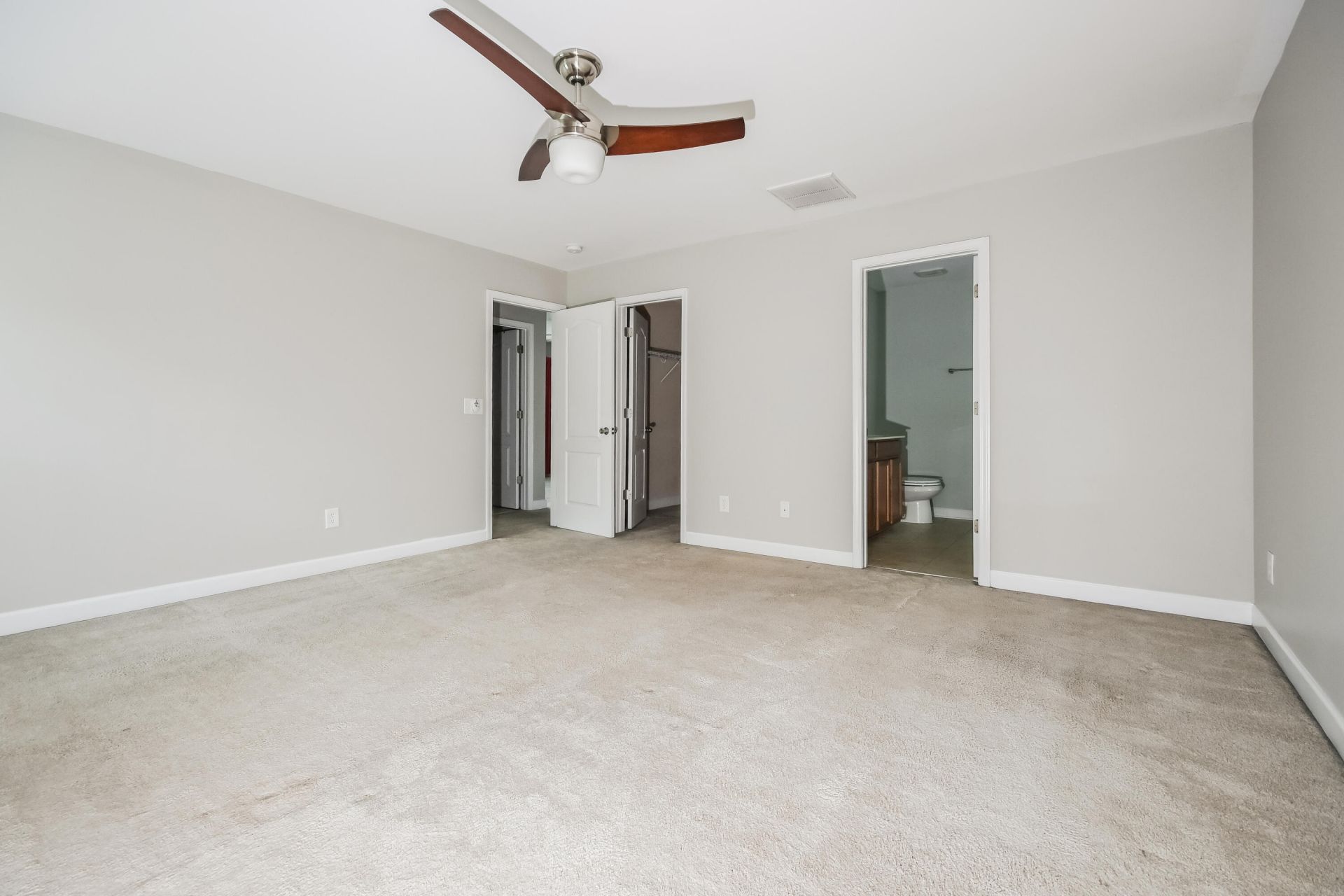 233 Maywood Drive Photo 14