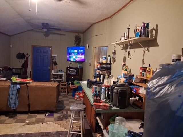 27 N Barfield Street Photo 6